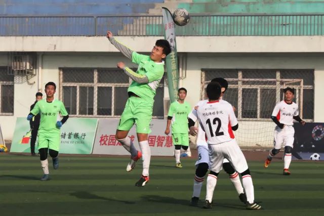 库里预计在新赛季前与勇士签署续约协议